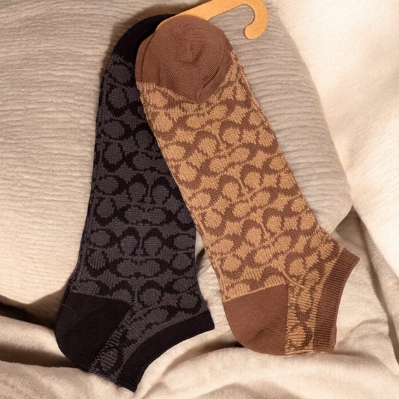 COACH Signature Ankle Socks one size fits all , Idea for gift 🎁 - Picture 5 of 8